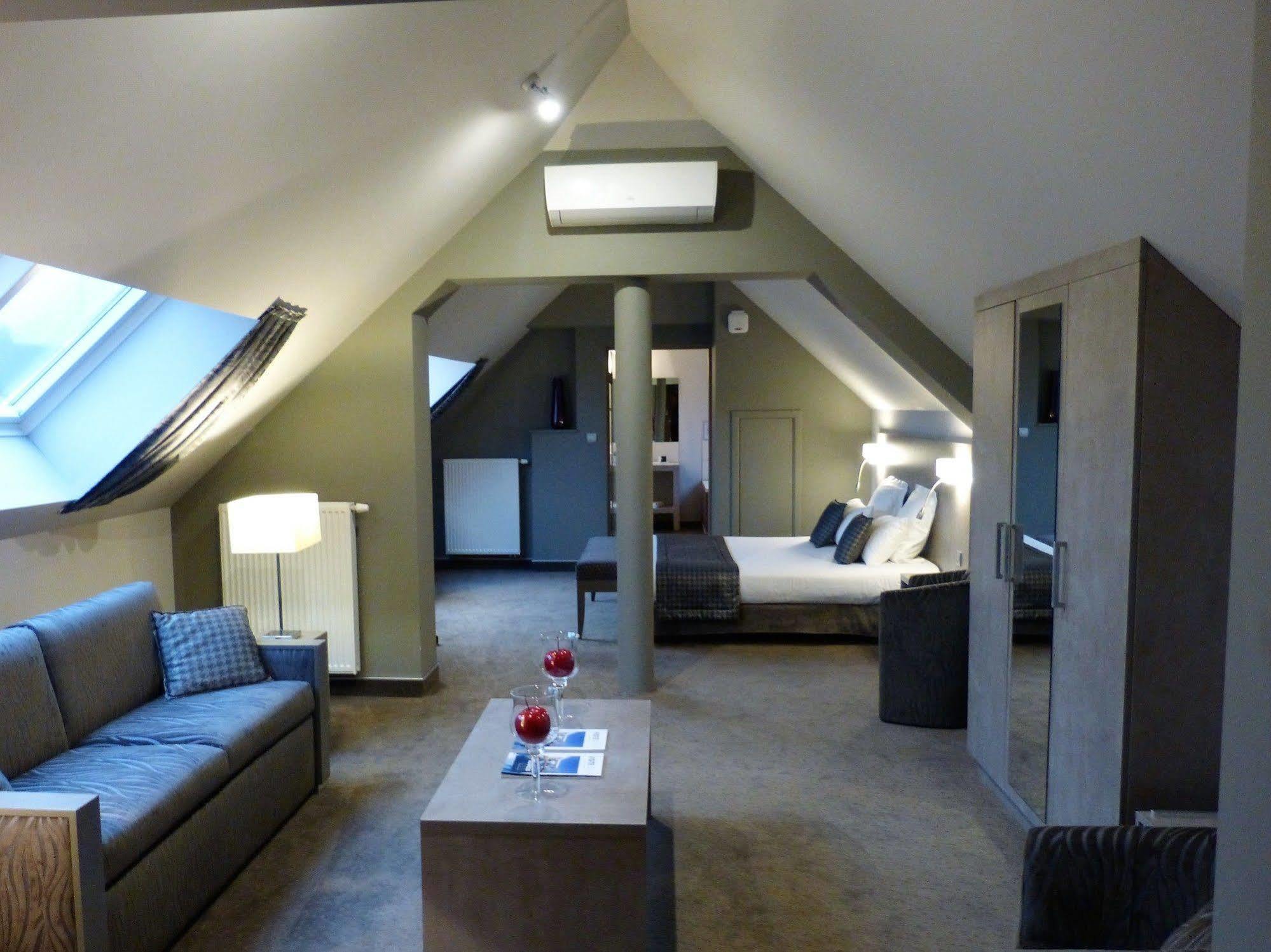 Hotel Saint Daniel Péruwelz Extérieur photo