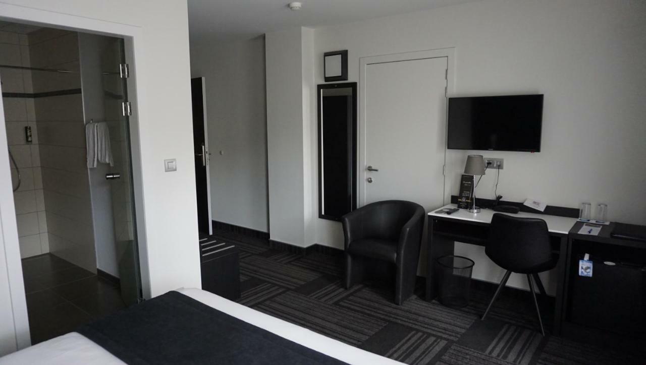 Hotel Saint Daniel Péruwelz Extérieur photo